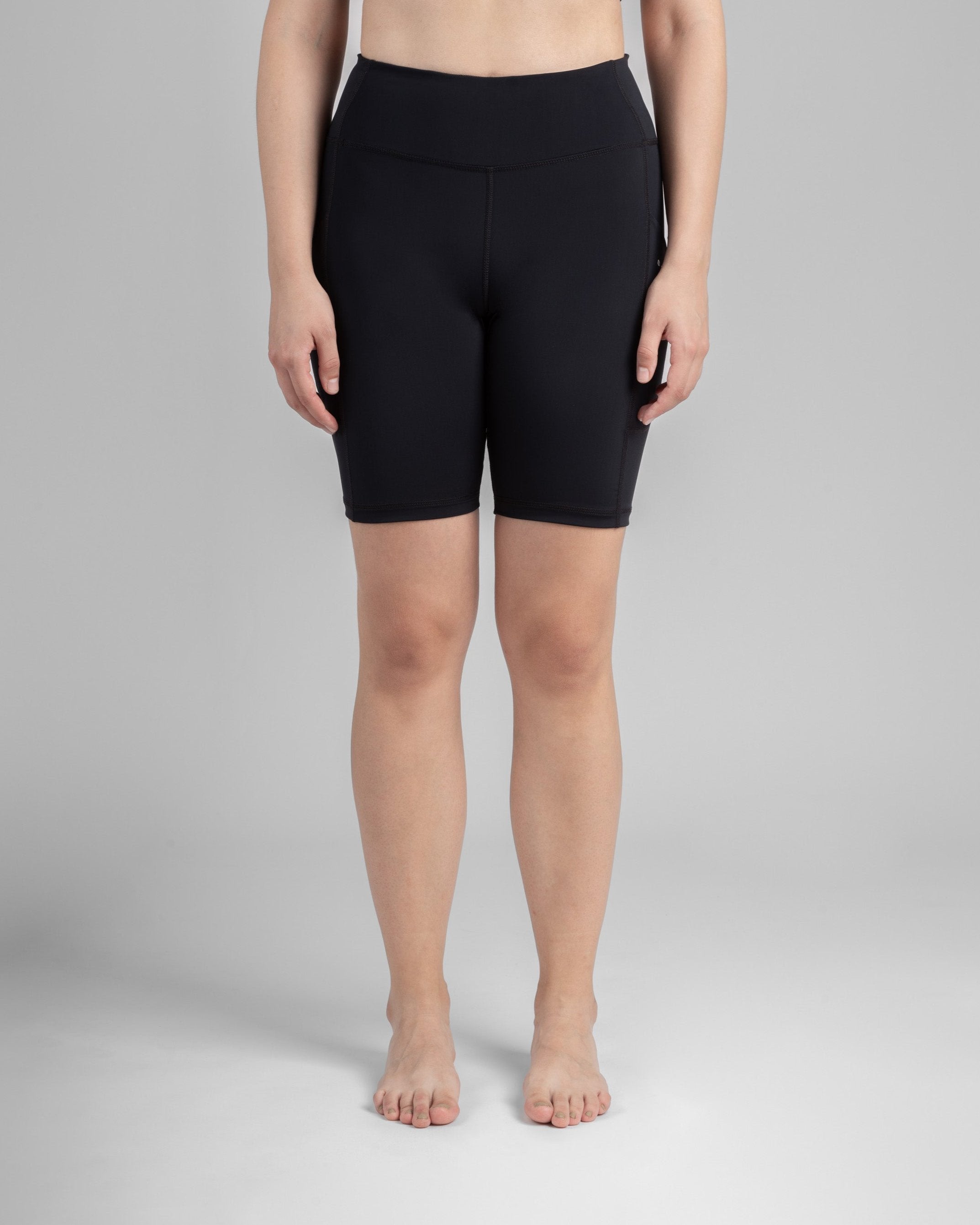Damen Active Shorts