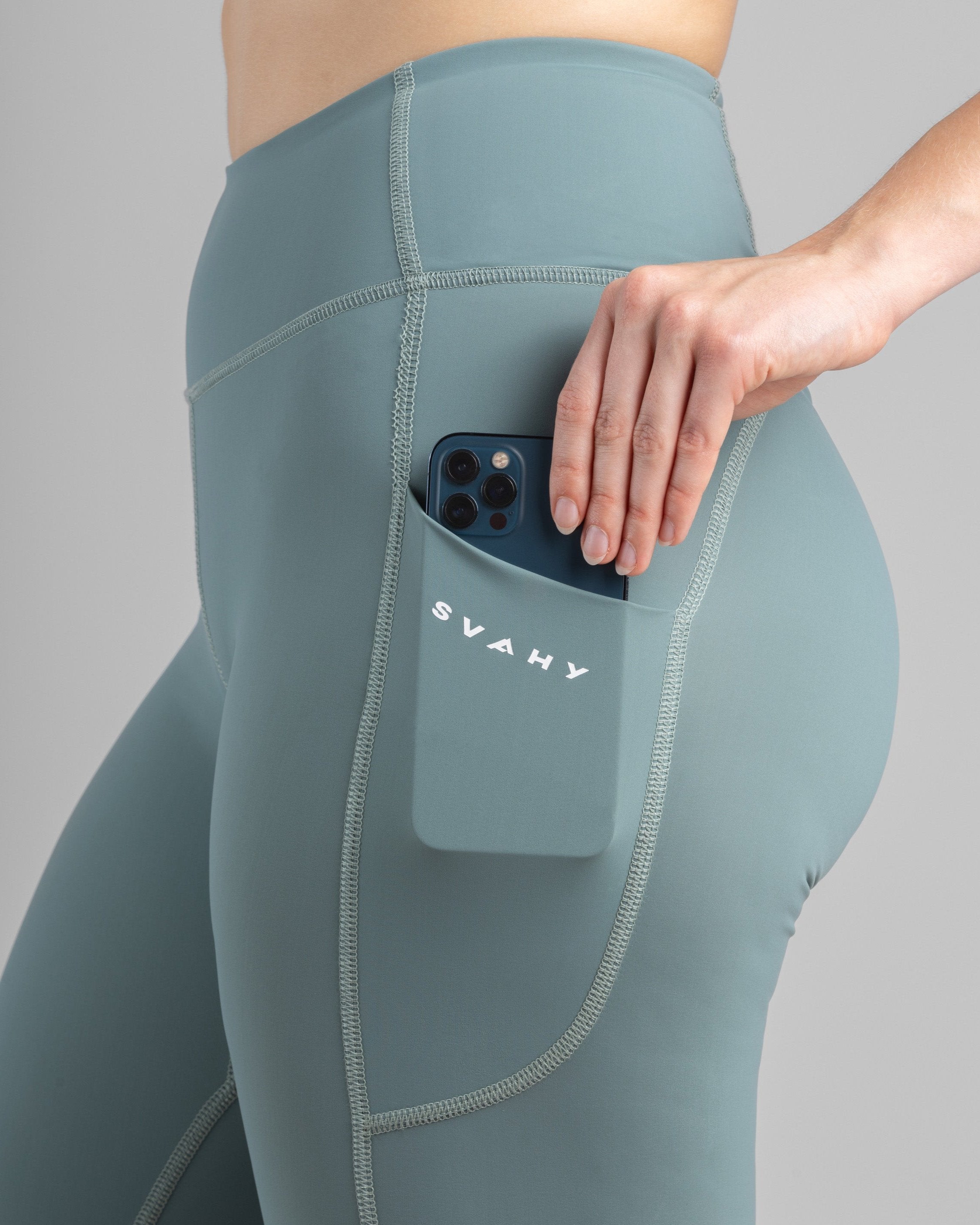Damen Active Shorts