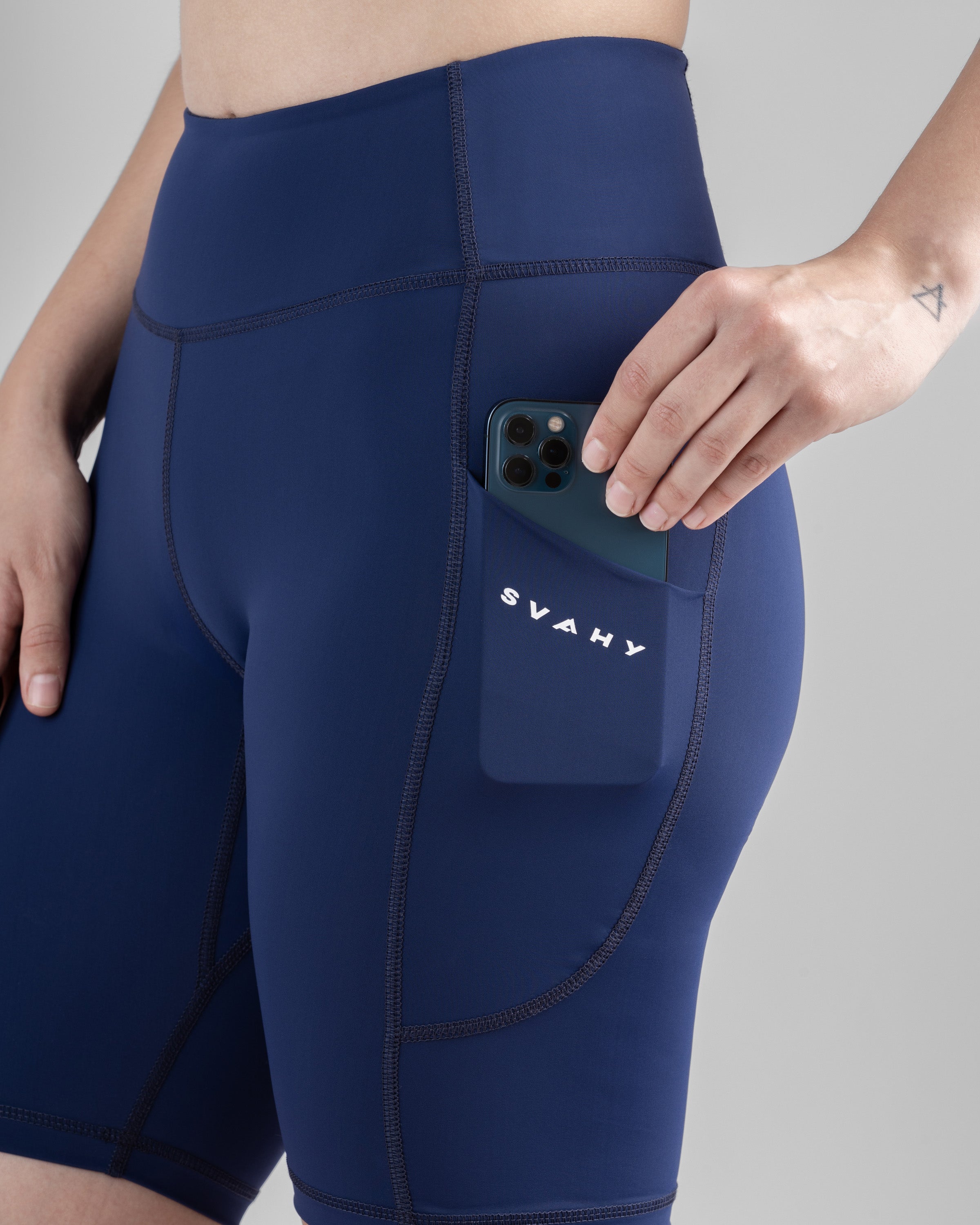 Damen Active Shorts